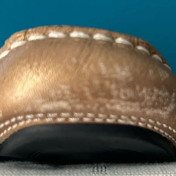 Cole Haan vintage gold loafers with metal buckle - Picture 7 of 7